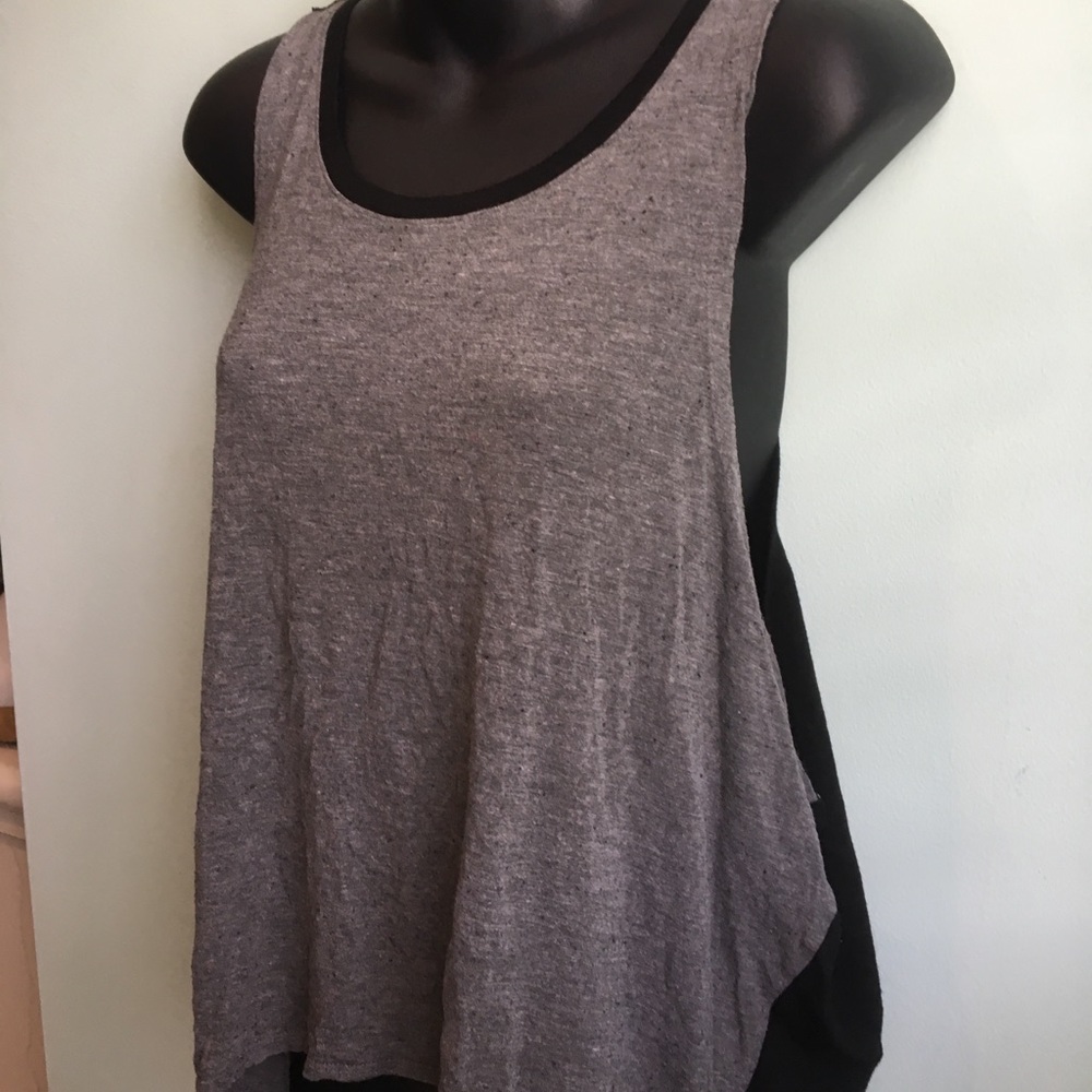 Express Colorblock High-Low Tank - Picture 2 of 4